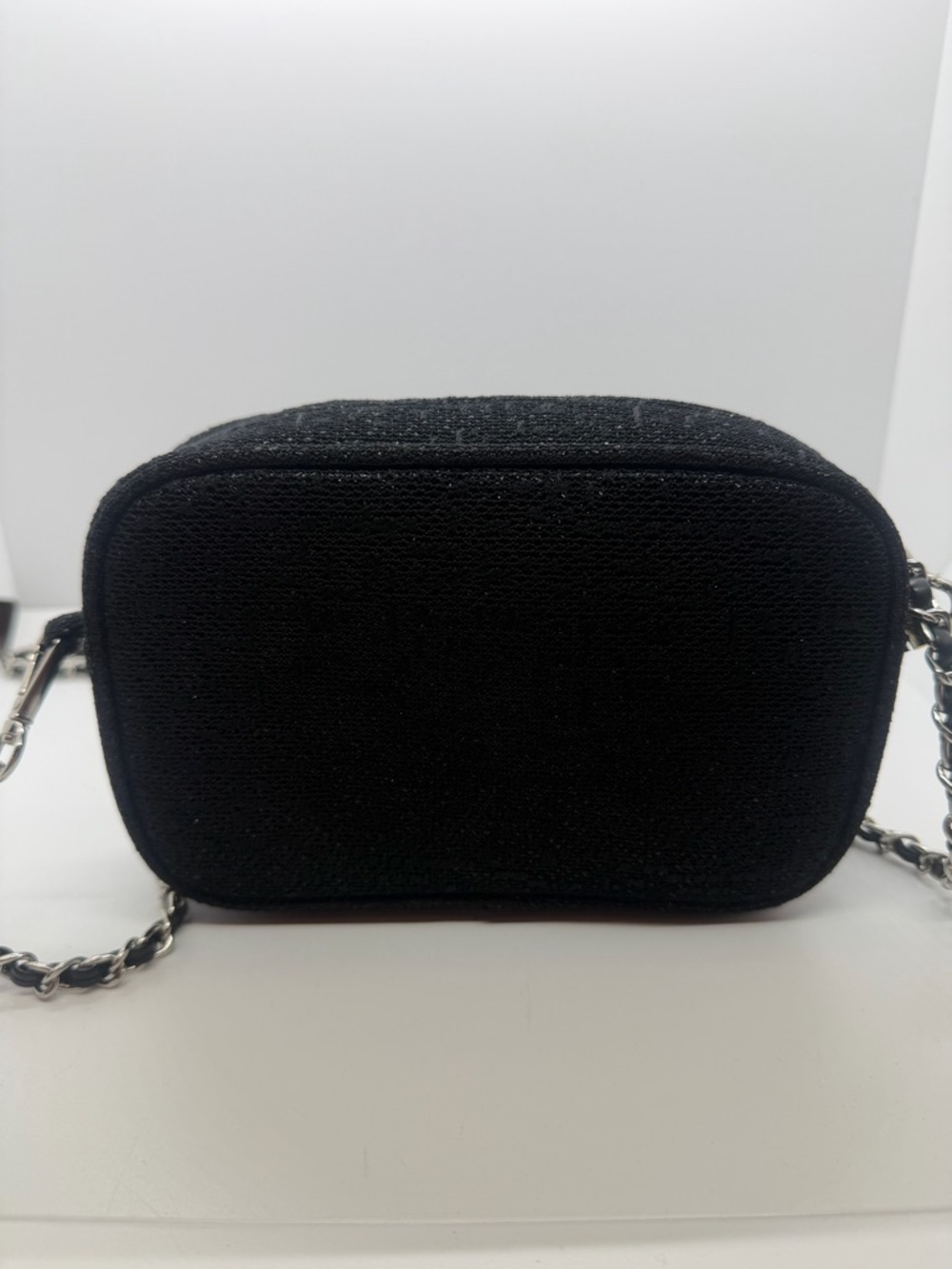 CHANEL Black Makeup Bag Crossbody - Picture 4 of 8